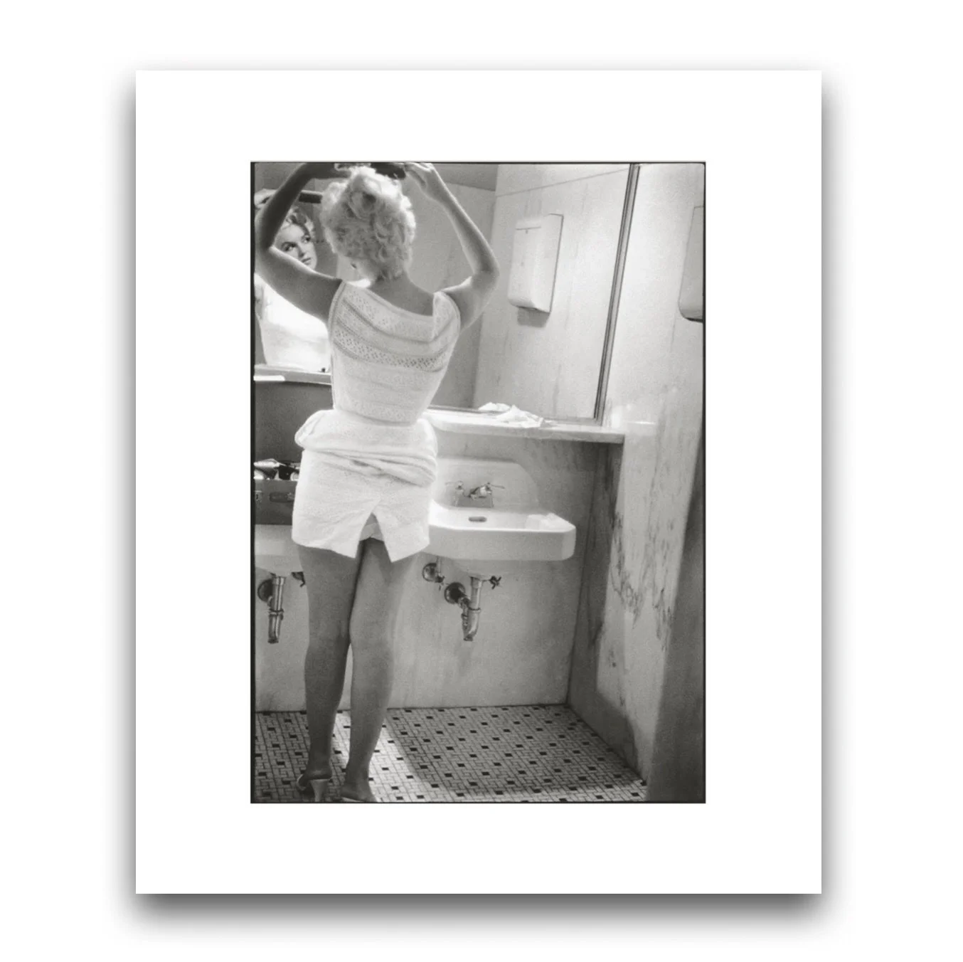 Accessible Editions — Eve Arnold